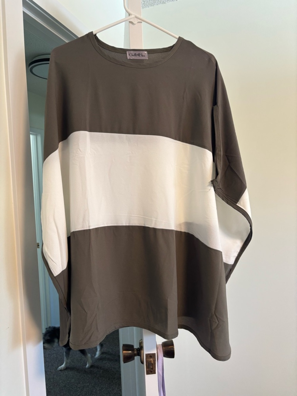 Olive & Oak Olive and White Colorblock Relaxed Blouse